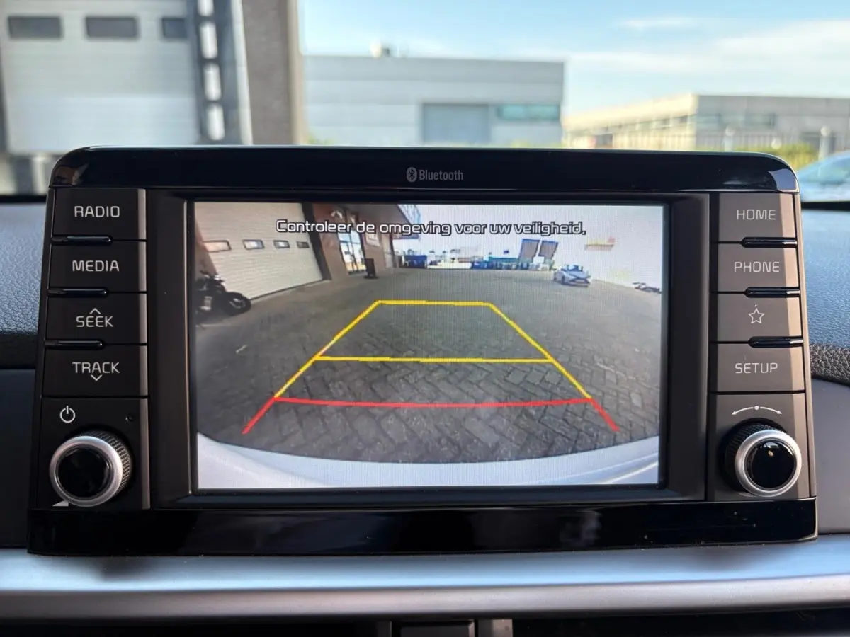 1.0 MPi ComfortPlusLine | Airco | Camera | Apple Carplay/Android Auto | 12 Maanden BOVAG-Garantie |