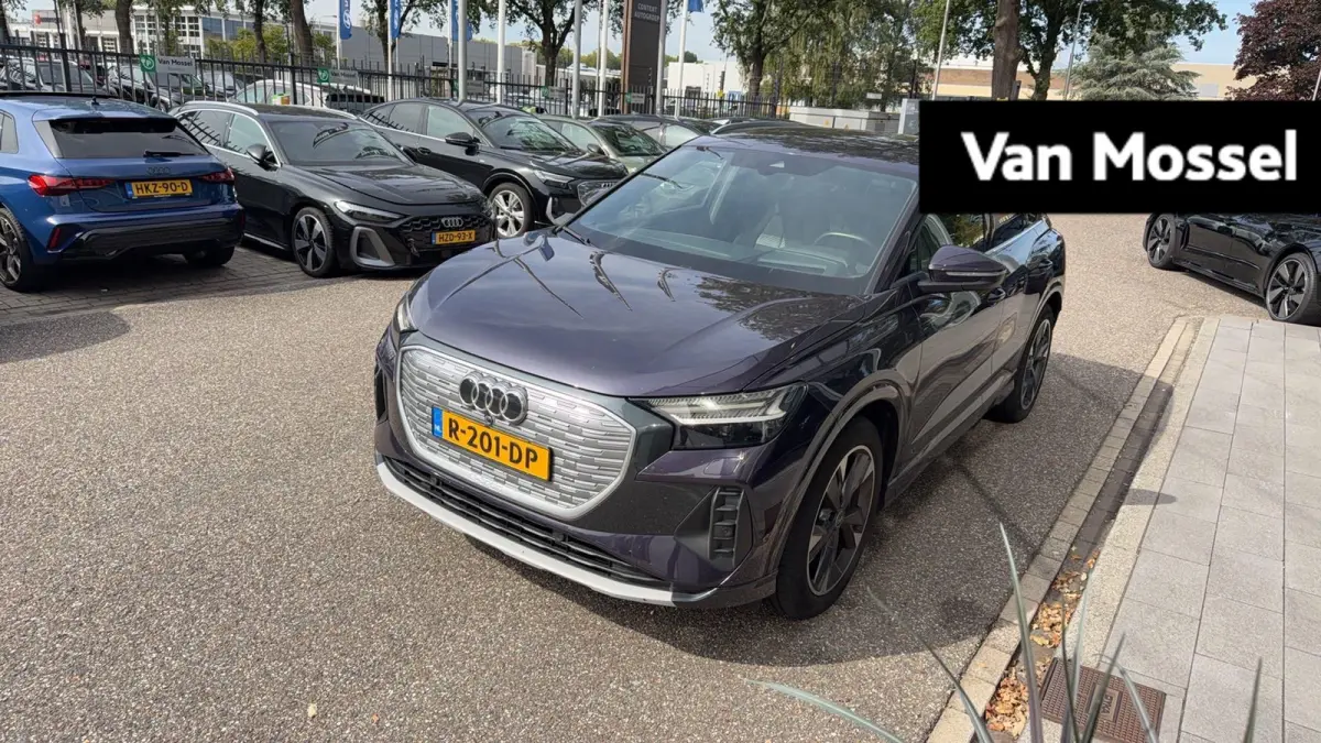 40 Launch edition S Competition 77 kWh 204 PK