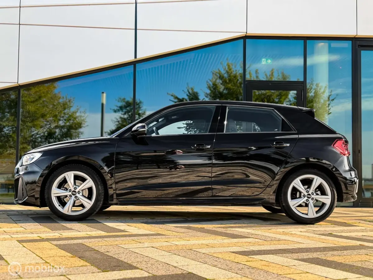 30 TFSI S-Line | BTW | Carplay