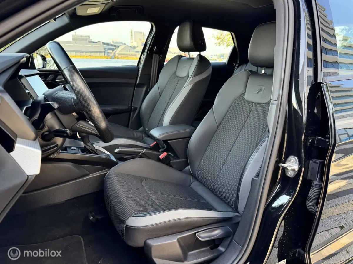 30 TFSI S-Line | BTW | Carplay