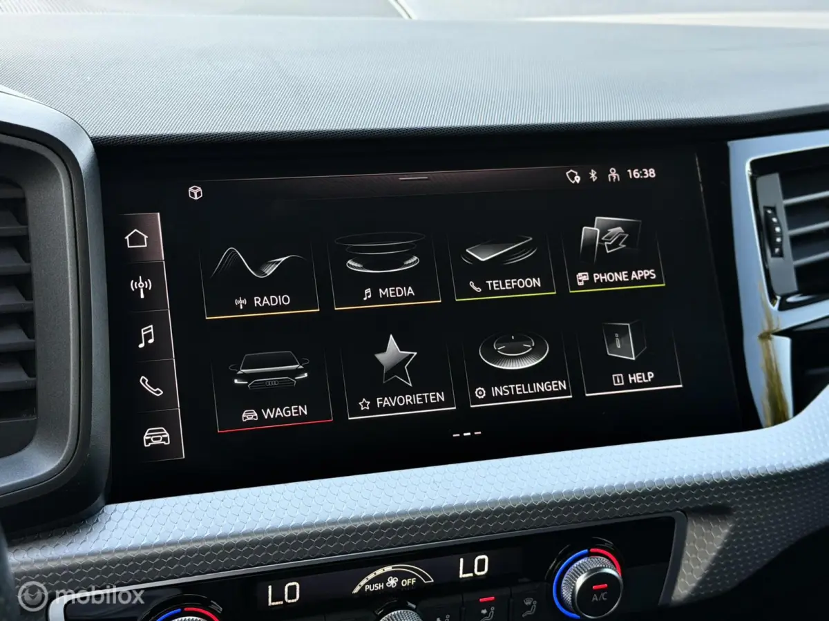 30 TFSI S-Line | BTW | Carplay