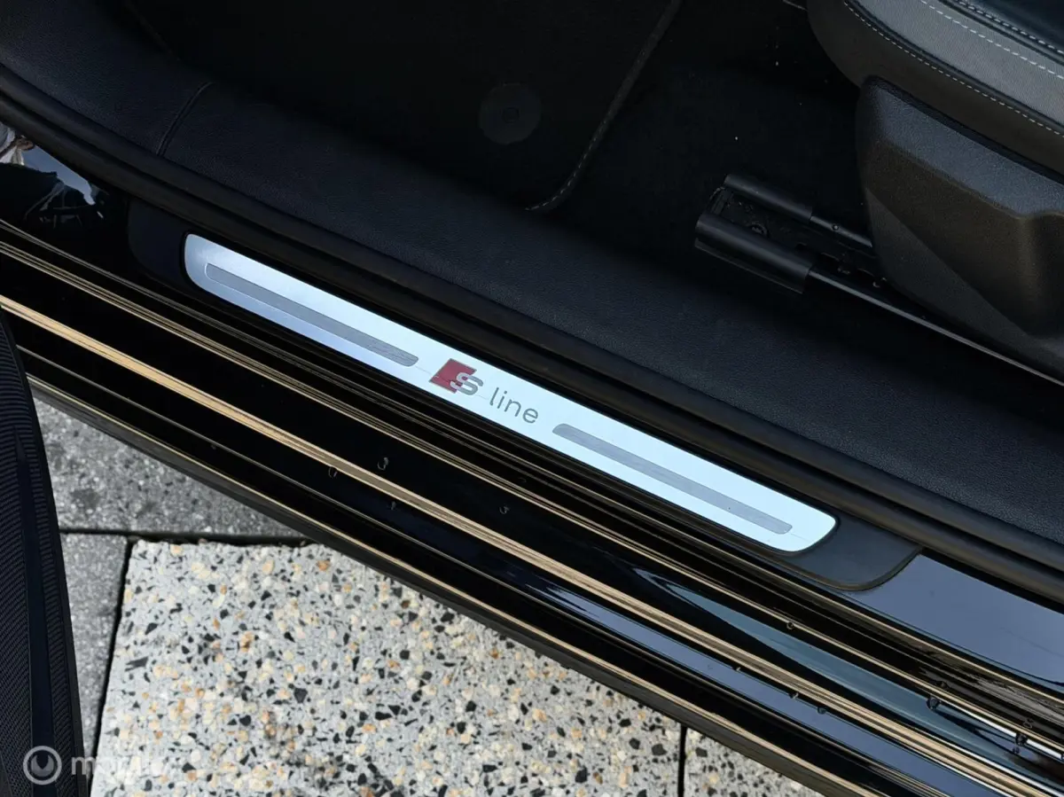 30 TFSI S-Line | BTW | Carplay