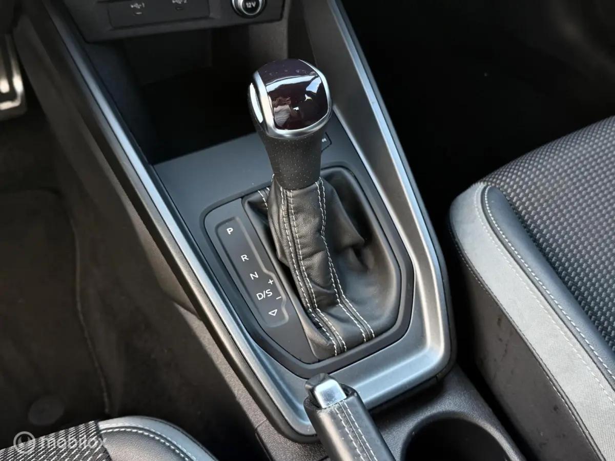 30 TFSI S-Line | BTW | Carplay