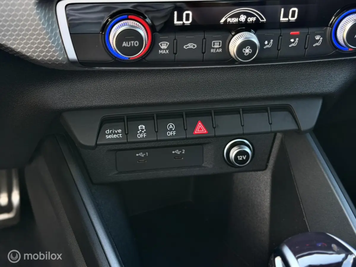 30 TFSI S-Line | BTW | Carplay