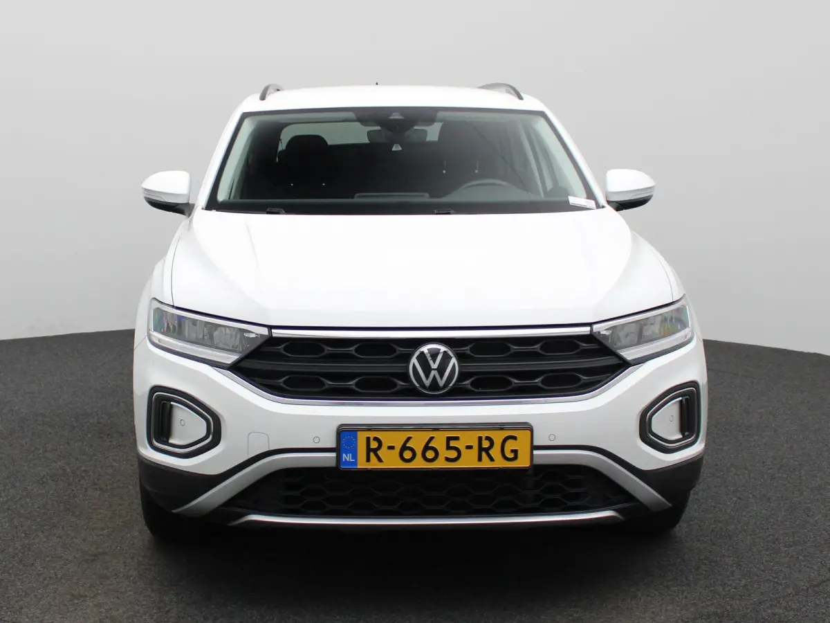 1.0 TSI Life 110 PK| Origineel Nederlands | Navigatie | Achteruitrijcamera | Privacy Glass | Parkeersensoren | Apple Carplay