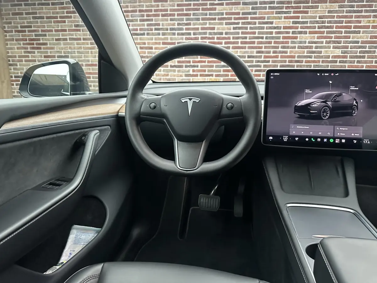 Long Range AWD 75 kWh