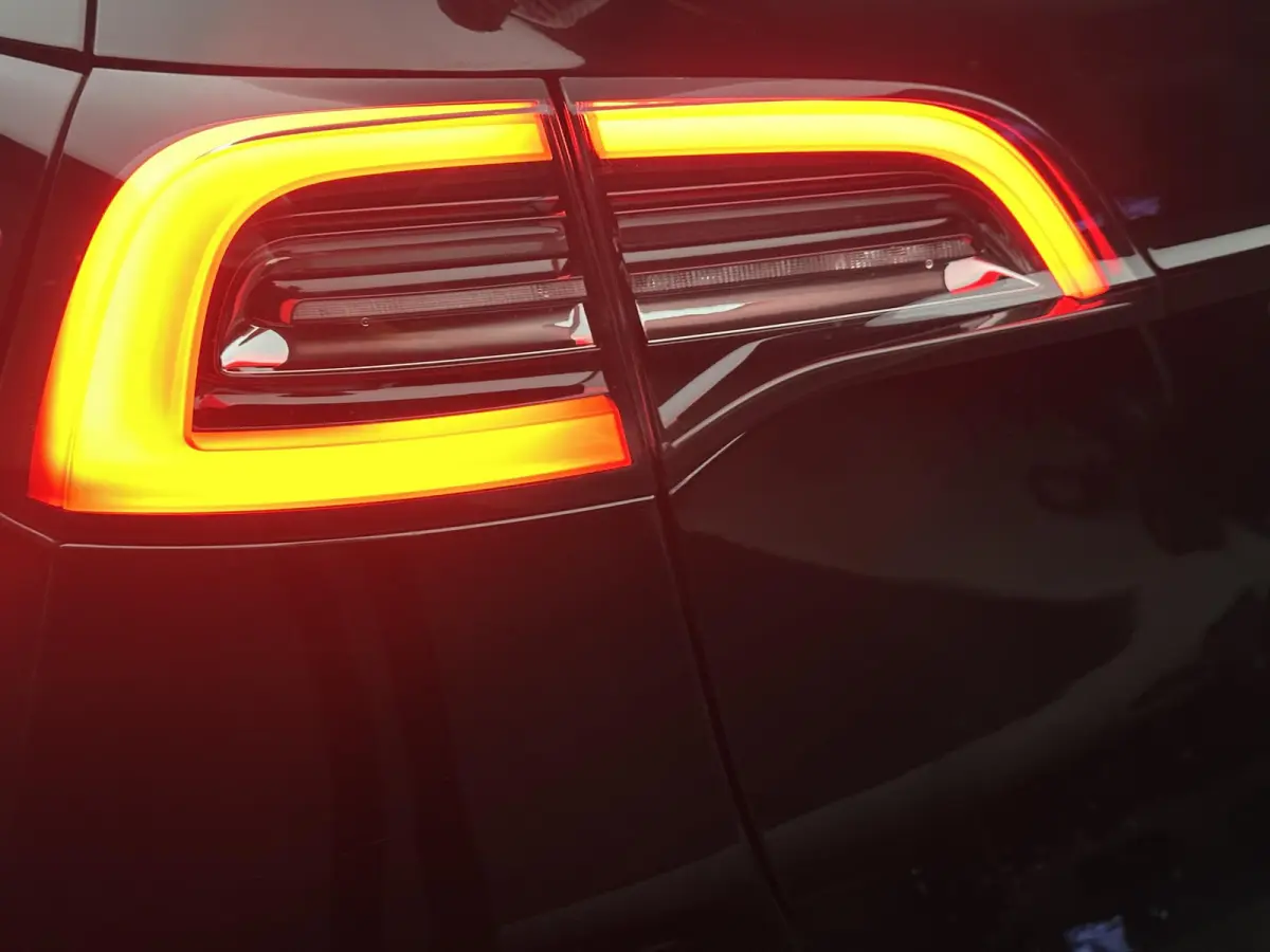 Long Range AWD 75 kWh