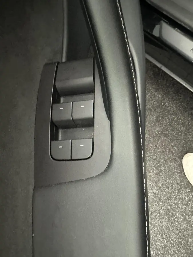 Long Range AWD 75 kWh