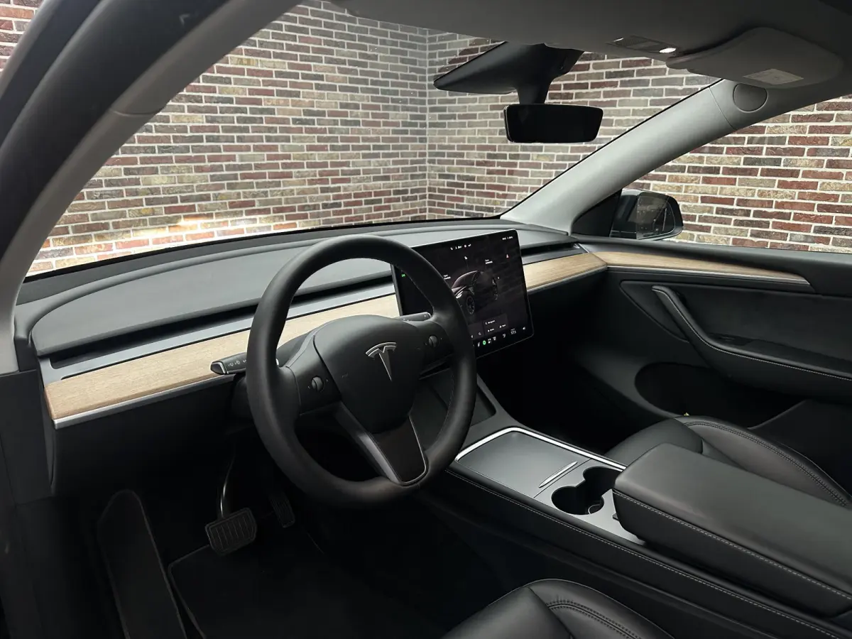 Long Range AWD 75 kWh
