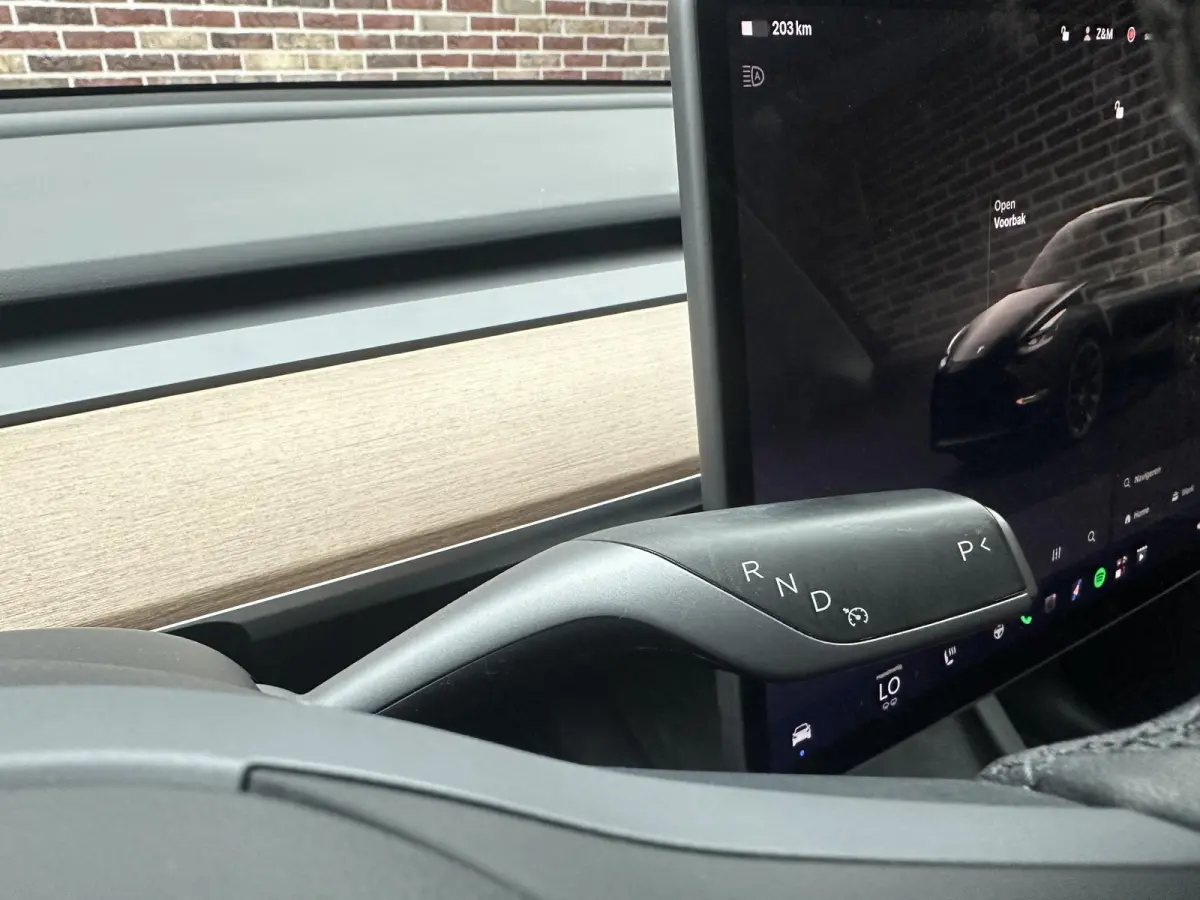 Long Range AWD 75 kWh