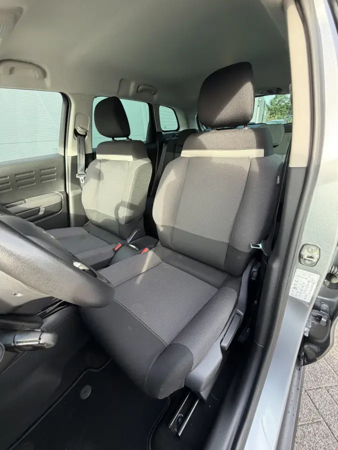 130pk Max (Camera - Keyless Entry - Head up - LED - Navigatie - Automatische Airco - Apple Carplay - 17")