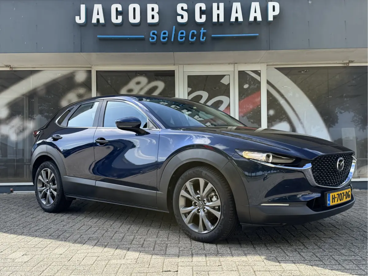 2.0 e-SkyActiv-X M Hybrid Comfort / Keyless / Trekhaak / 18"LM / Carplay / Navi / PDC + Camera