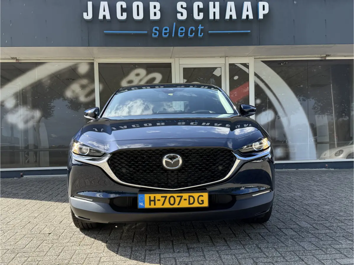 2.0 e-SkyActiv-X M Hybrid Comfort / Keyless / Trekhaak / 18"LM / Carplay / Navi / PDC + Camera