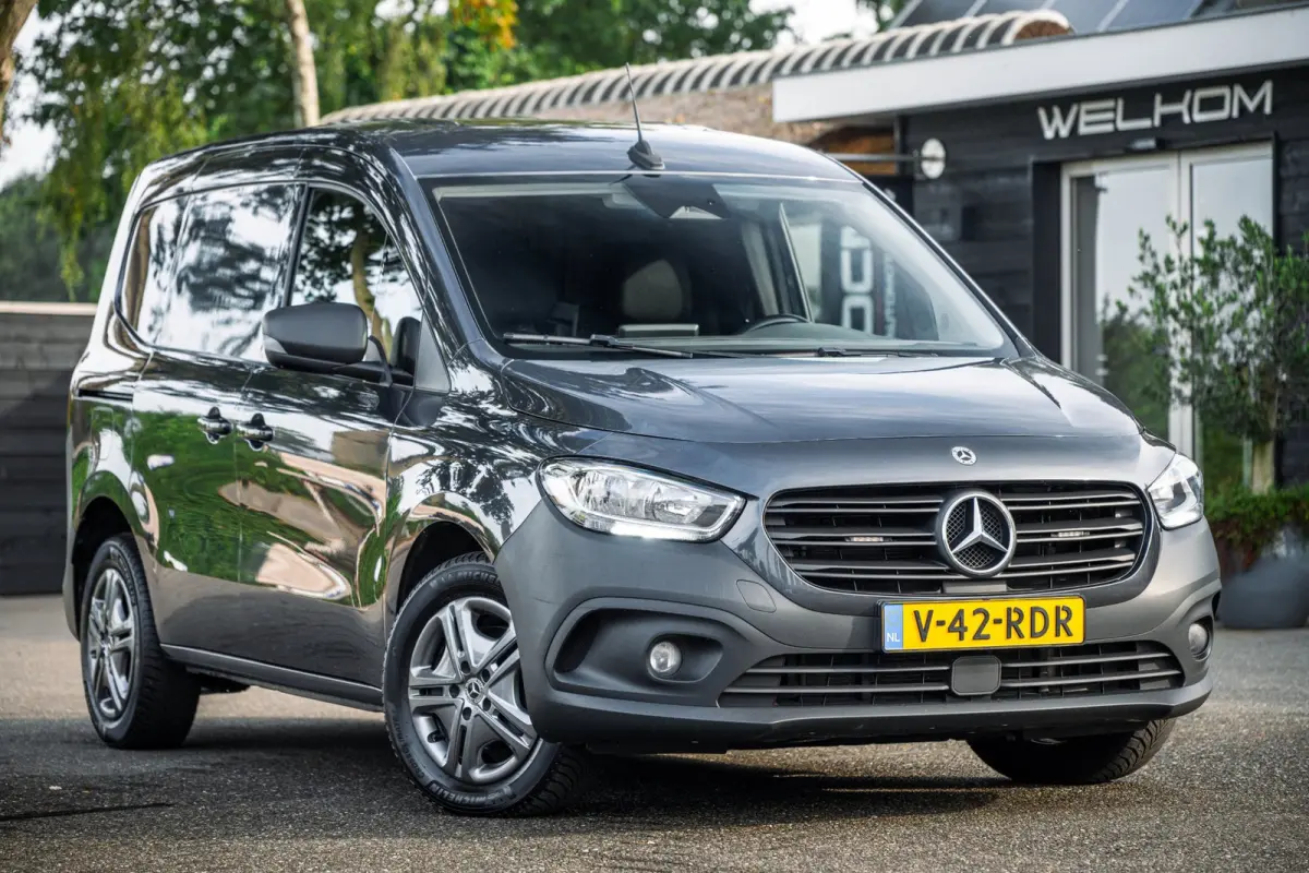 110 CDI L1 Pro I cruise I camera I stoelverwarming I trekhaak I