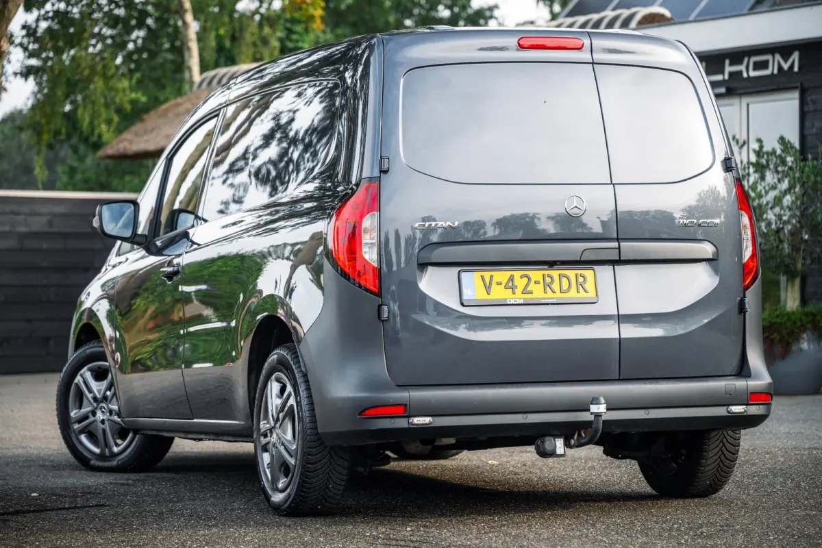 110 CDI L1 Pro I cruise I camera I stoelverwarming I trekhaak I