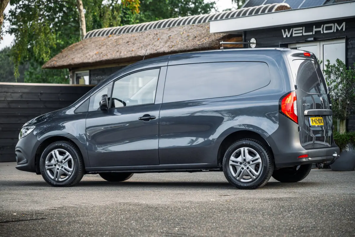 110 CDI L1 Pro I cruise I camera I stoelverwarming I trekhaak I