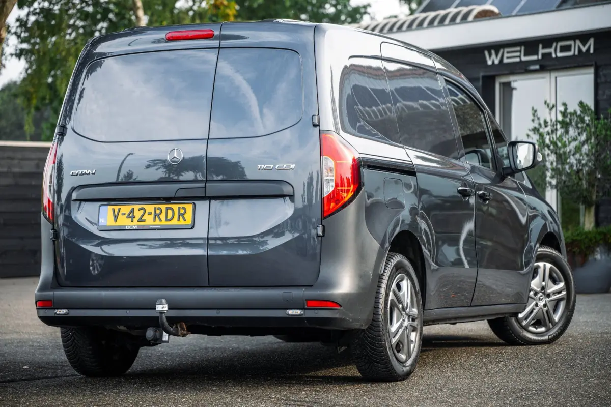 110 CDI L1 Pro I cruise I camera I stoelverwarming I trekhaak I