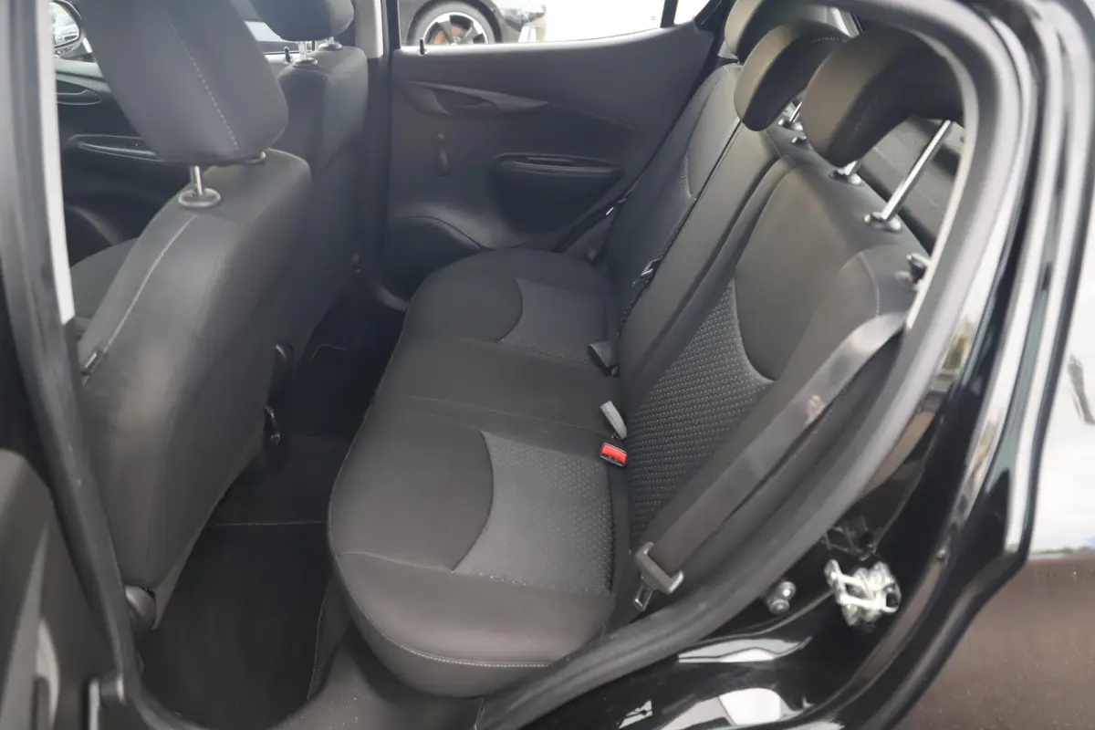 1.0 ecoFLEX Edition Airco Radio Bluetooth Elektrische Ramen
