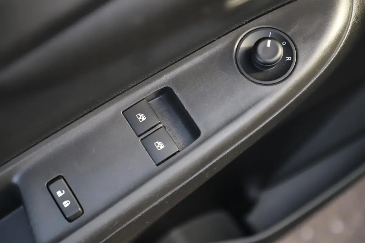 1.0 ecoFLEX 120 Jaar Edition Airco Radio Bluetooth Elektrische Ramen