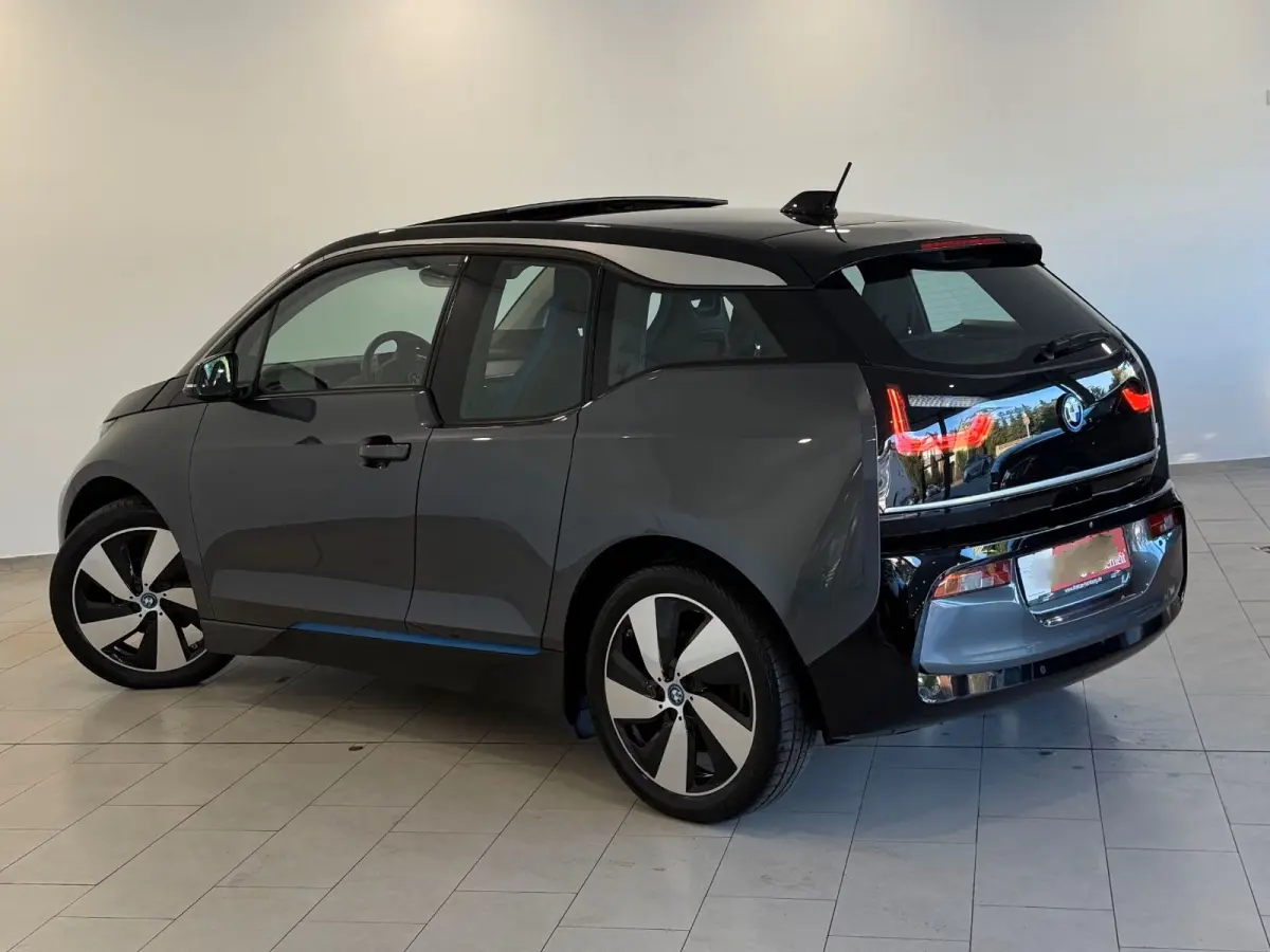 120Ah 42 kWh ** LED, NAVI+, PANORAMA, SPEGEL- PACK, VERW. ST, 19-inch LMV ** 1e EIG - UNFALLFREI ** ** INFORMEER OOK NAAR ONZE AANTREKKELIJKE FINANCIAL-LEASE TARIEVEN **