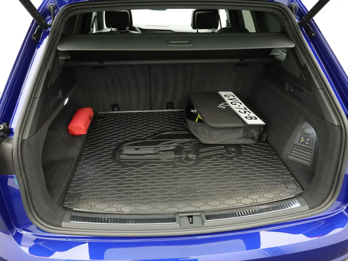 3.0 TSi 4MOTION R | Panodak | Stoelkoeling | Trekhaak | Luchtvering | 22'' | Prijs Rijklaar!!