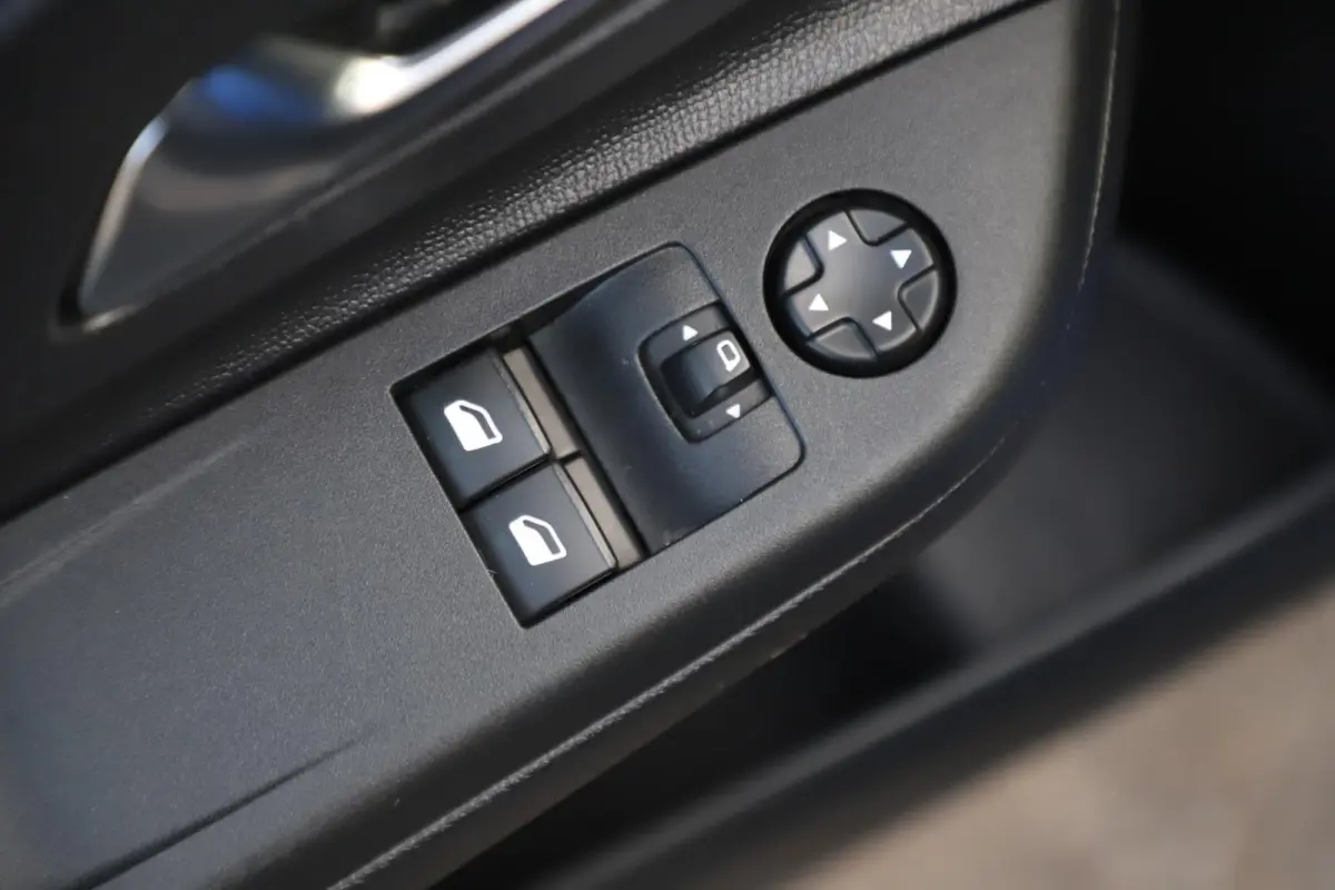 1.2 Edition 102PK NAP LMV Carplay Android Navigatie Airco Cruise Control Rijstrooksensor Parkeersensor