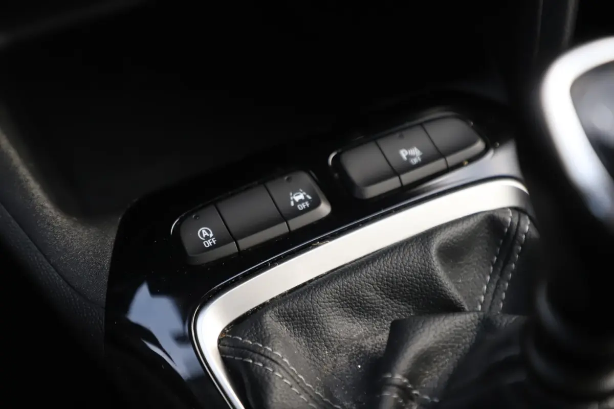 1.2 Edition 102PK NAP LMV Carplay Android Navigatie Airco Cruise Control Rijstrooksensor Parkeersensor