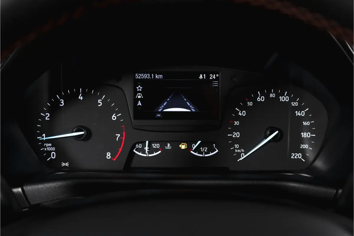 1.0 EcoBoost 100 PK ST-Line Orig. NL | Cruise | Winterpakket | PDC | Camera | NAV + App. Connect | ECC | LM 17" |