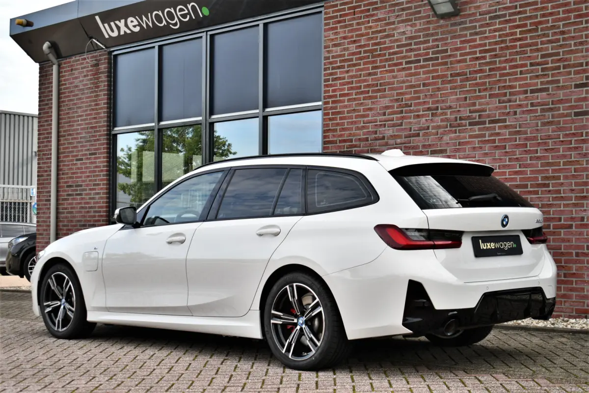 320e M-Sport Shadowline Leder 18inch BTW-auto!