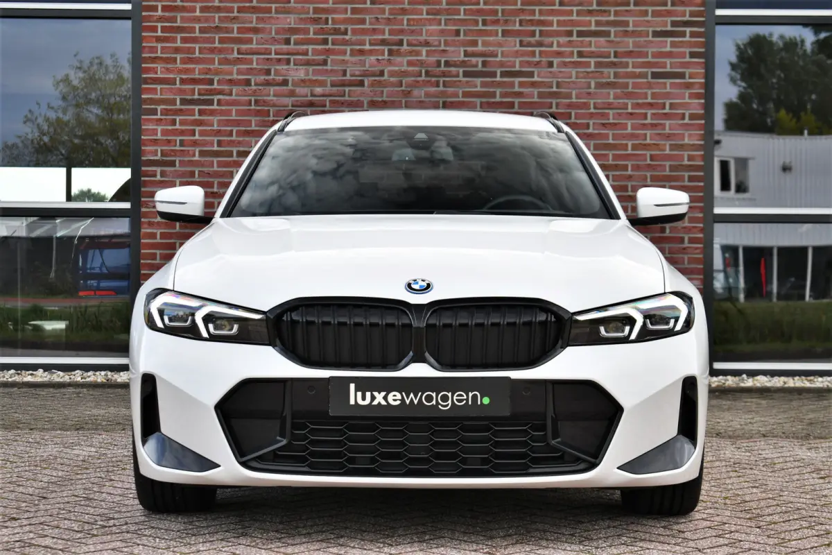 320e M-Sport Shadowline Leder 18inch BTW-auto!