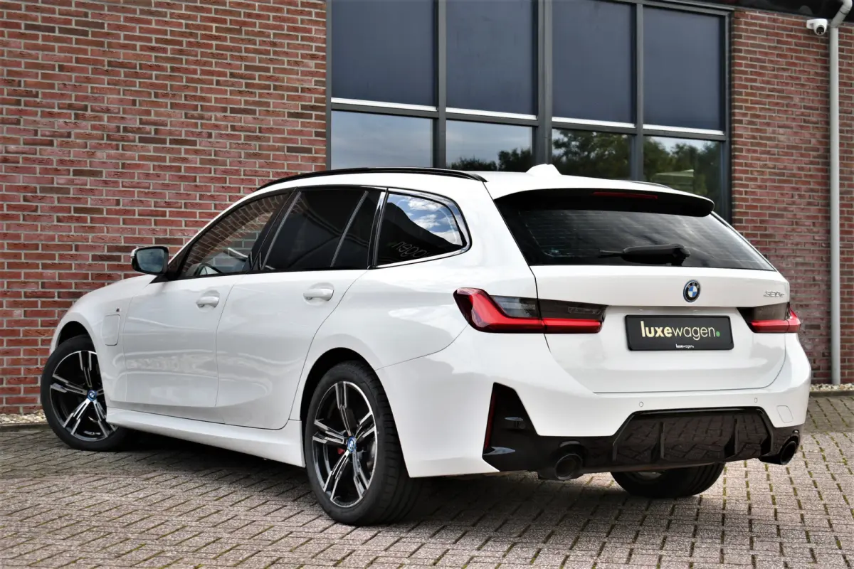 320e M-Sport Shadowline Leder 18inch BTW-auto!