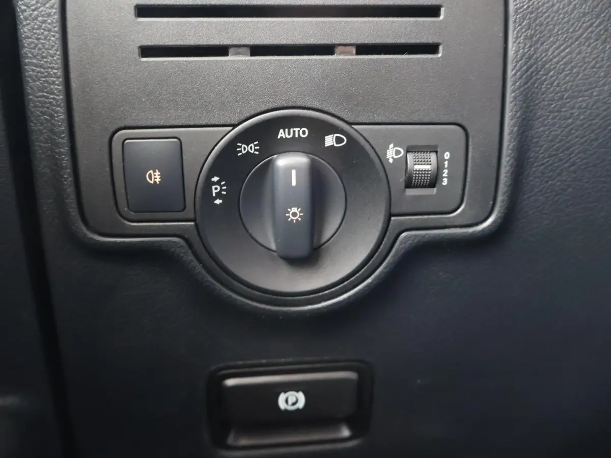 114 CDI L2 + 19 INCH | SPOILERPAKKET | SIDEBARS | LED | APPLE CARPLAY | CAMERA | STOELVERWARMING