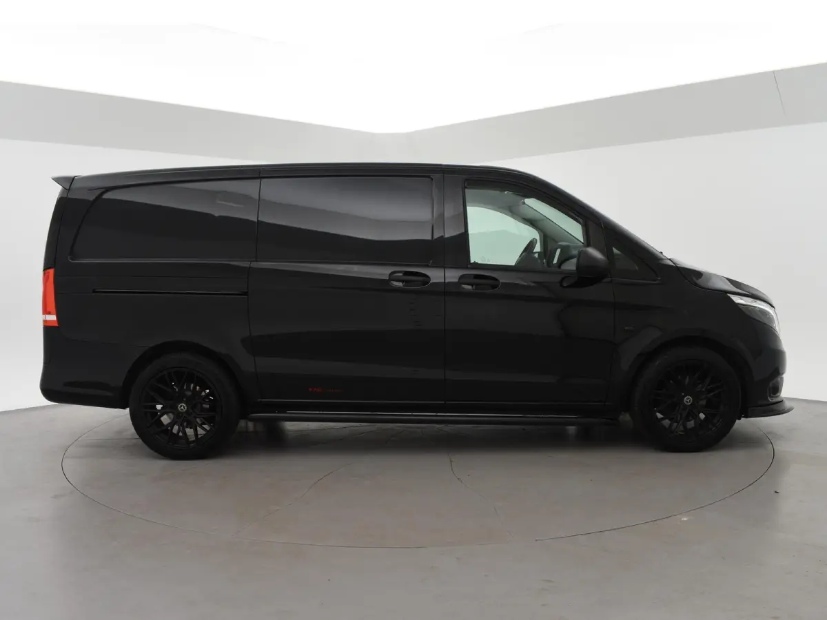 114 CDI L2 + 19 INCH | SPOILERPAKKET | SIDEBARS | LED | APPLE CARPLAY | CAMERA | STOELVERWARMING