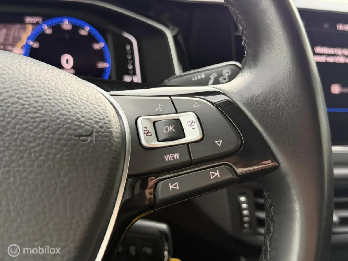 1.0 TSI Highline|VIRTUAL|SFEER.|CARPLAY|ACC|PDC|