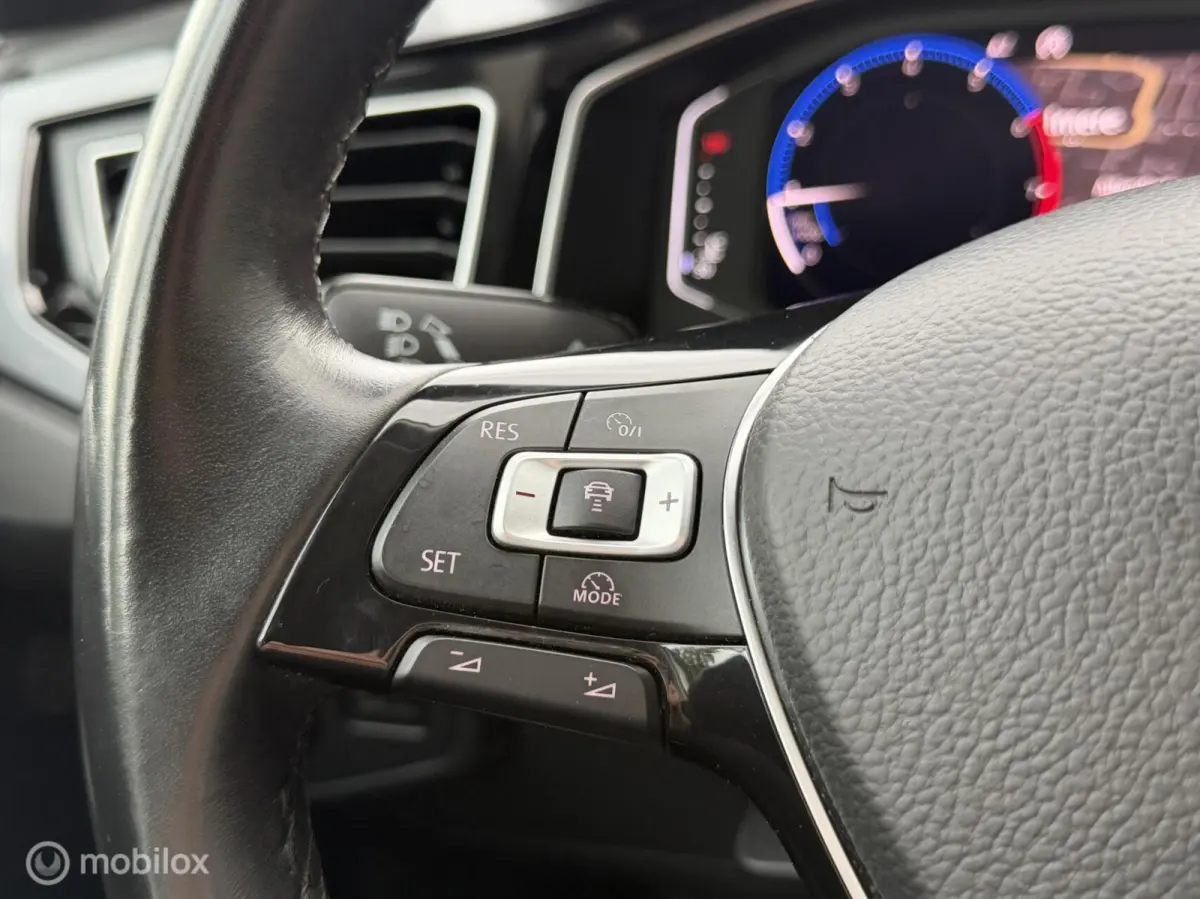 1.0 TSI Highline|VIRTUAL|SFEER.|CARPLAY|ACC|PDC|