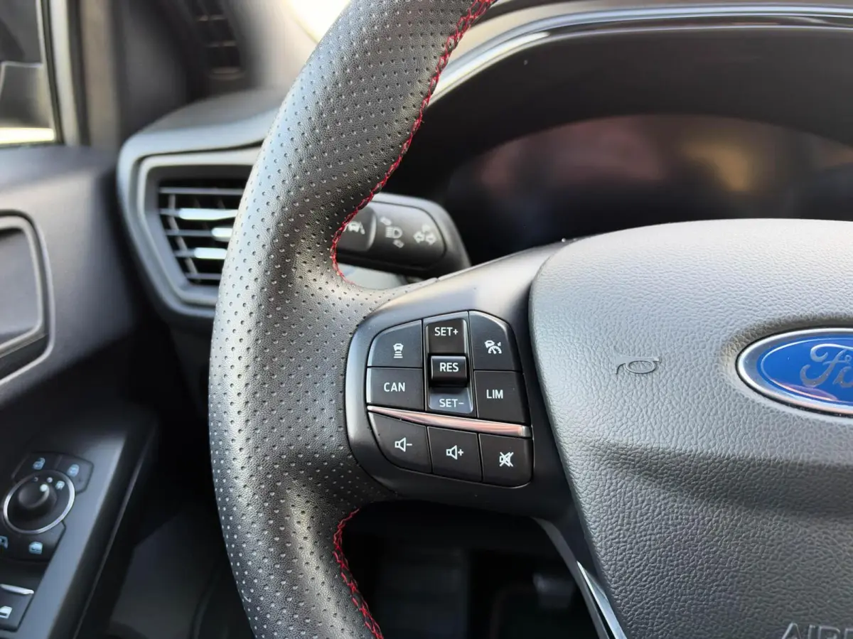 1.0 EcoBoost 125pk Hybrid ST Line X | Driver Assist pack| Winterpack | B&O sound