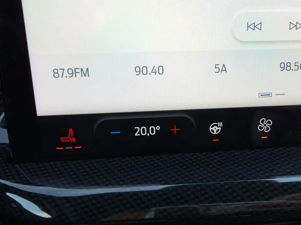 1.0 EcoBoost 125pk Hybrid ST Line X | Driver Assist pack| Winterpack | B&O sound