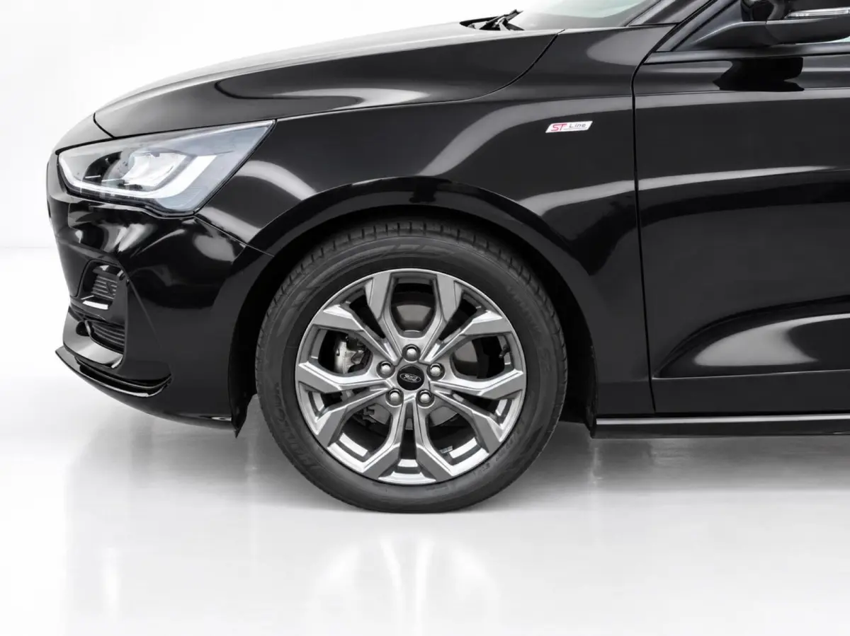 1.0 EcoBoost 125pk Hybrid ST Line X | Driver Assist pack| Winterpack | B&O sound