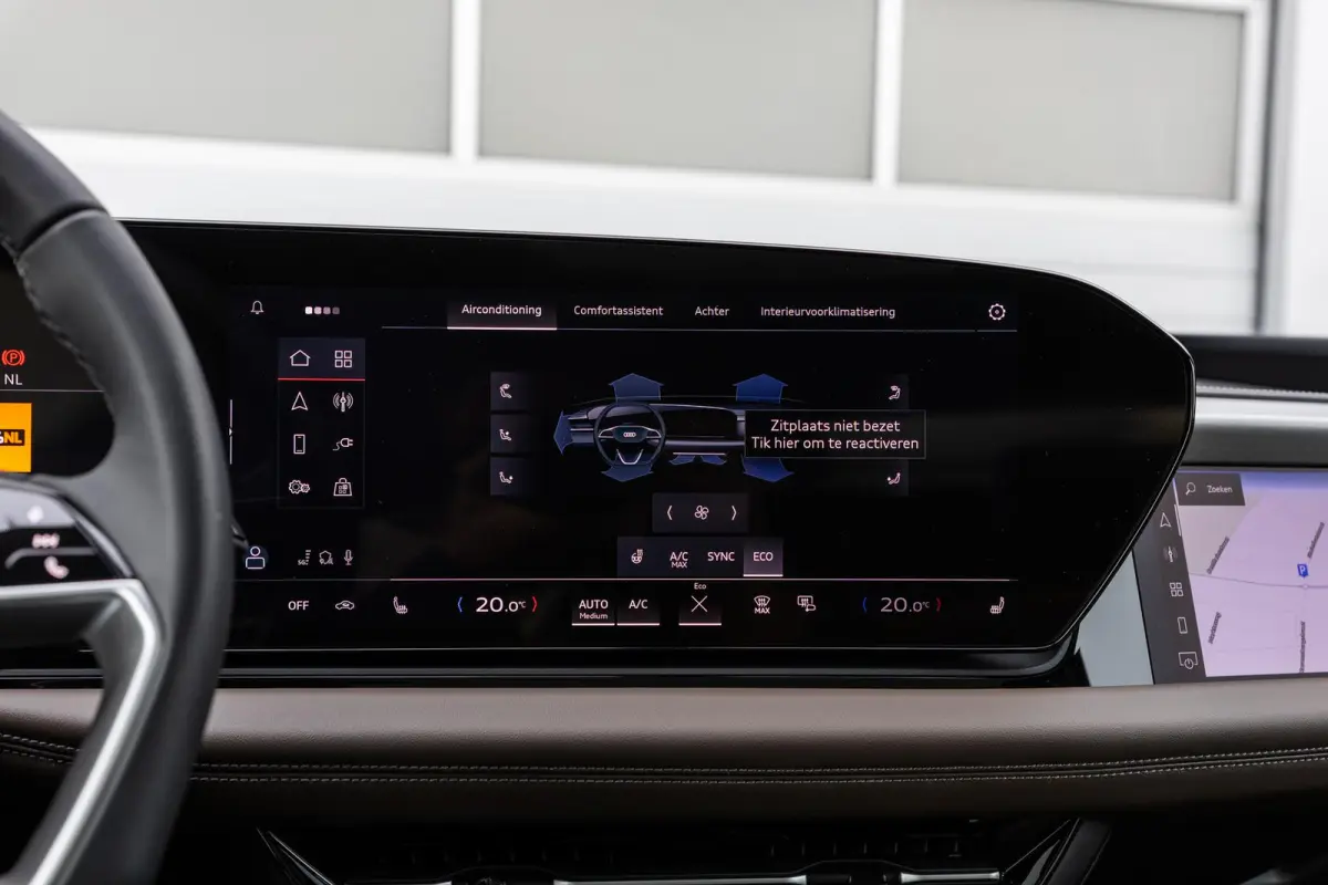 Performance 367pk Advanced edition 100 kWh | Panoramadak | Trekhaak | Leder | Bijrijdersscherm