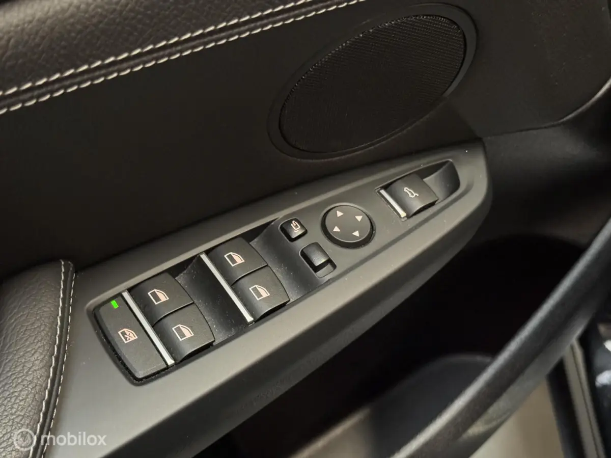 xDrive20i High Executive Leer|Schuifdak|NL-Auto!
