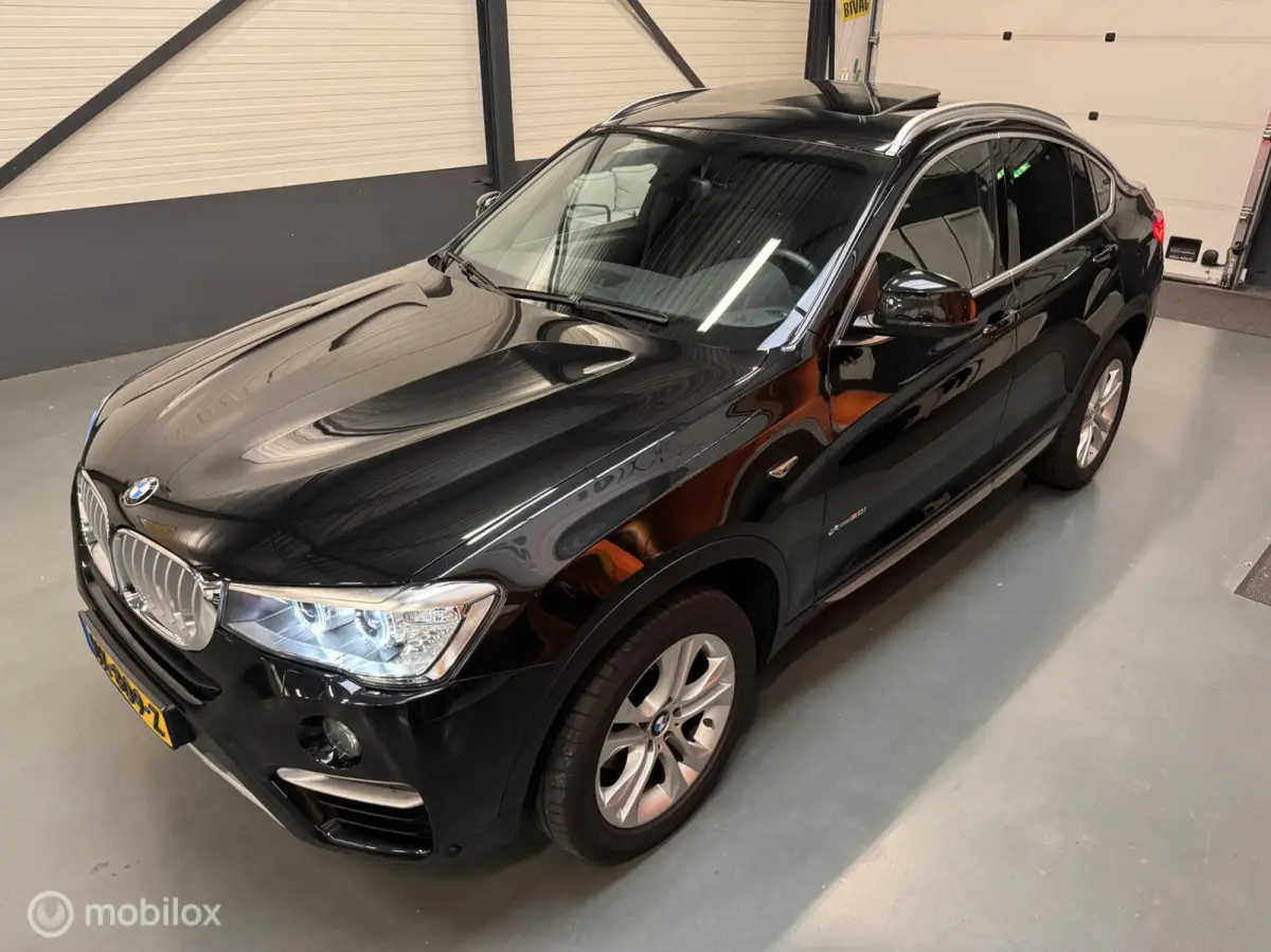 xDrive20i High Executive Leer|Schuifdak|NL-Auto!