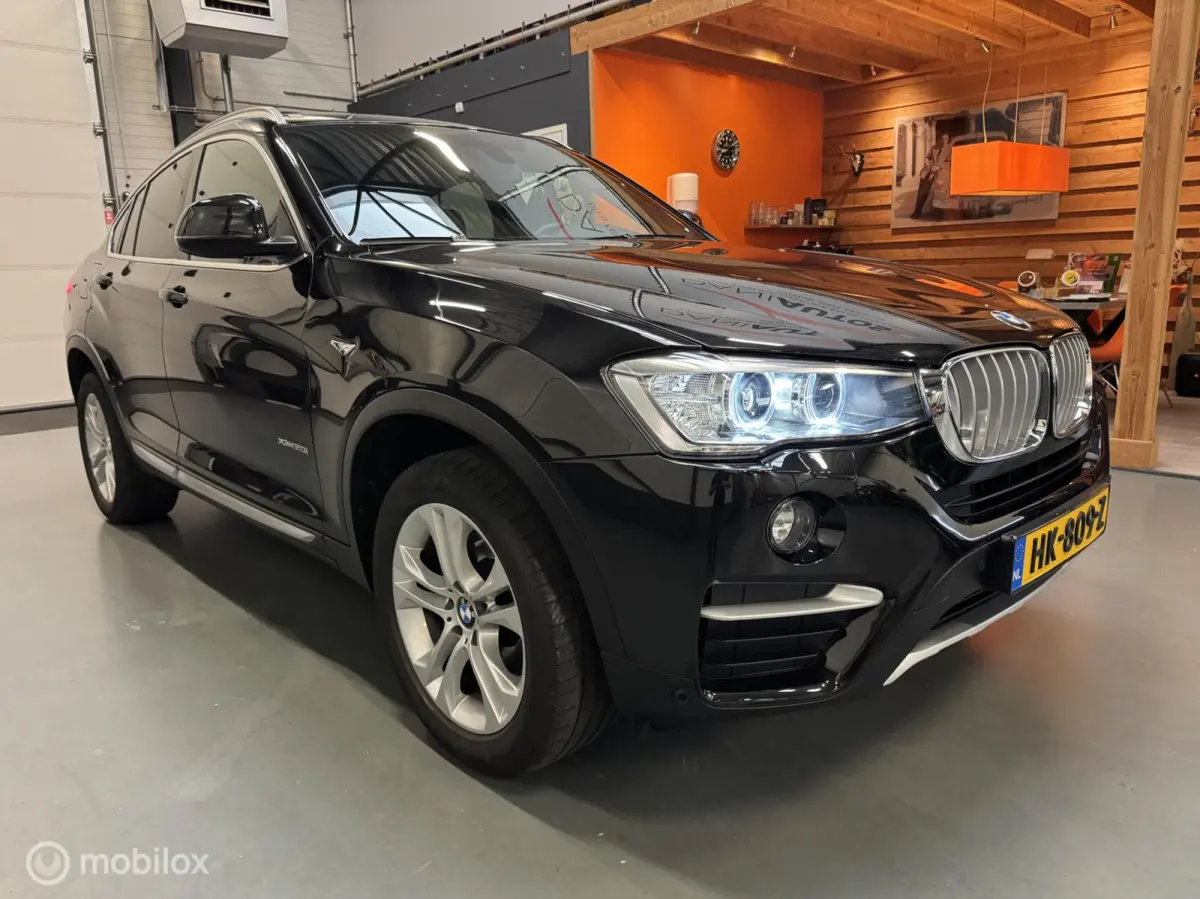 xDrive20i High Executive Leer|Schuifdak|NL-Auto!