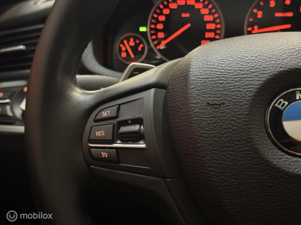 xDrive20i High Executive Leer|Schuifdak|NL-Auto!