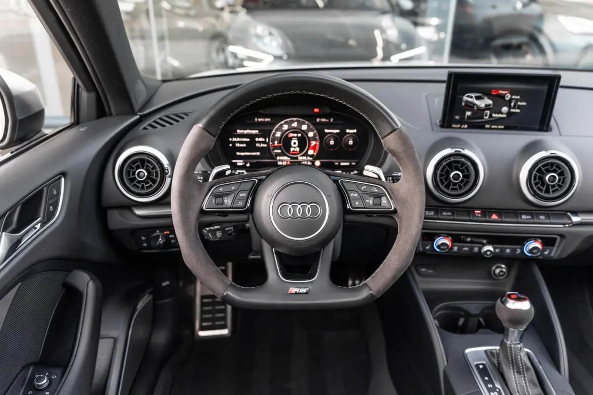 RS3 2.5 TFSI quattro B&O Keyless Pano Leer Nardo
