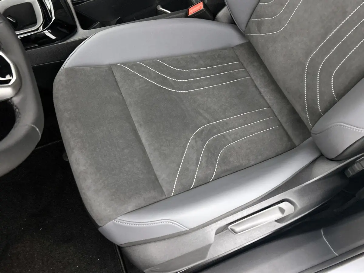 Pro Limited Edition 79 kWh 286 PK | NOVEMBER BINNEN | Automaat | Trekhaak | Navigatie | Stoelverwarming | Parkeersensoren | Adaptive Cruise Control | Apple Carplay | Android Auto | Climate C