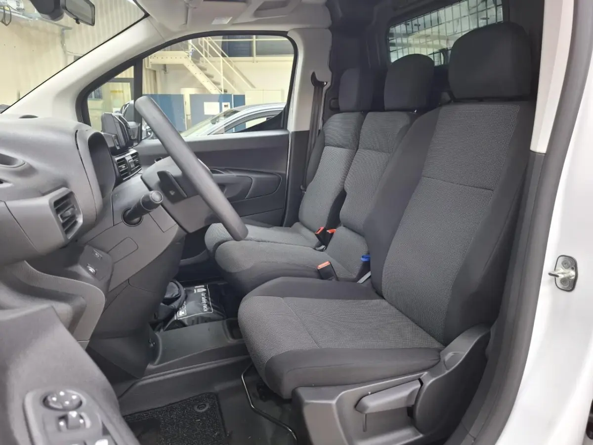 136 L1 50 kWh | 2x Schuifdeur | Cruise Control | Airco | !!