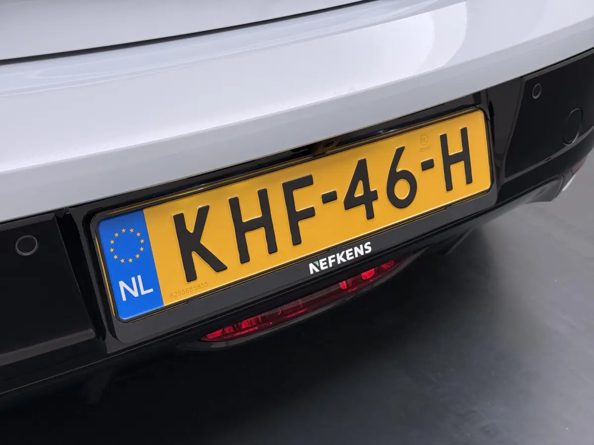 Business 51 kWh | Demo | Navigatie | Camera achter | Parkeersensoren | Cruise control | Apple Carplay en Android auto draadloos