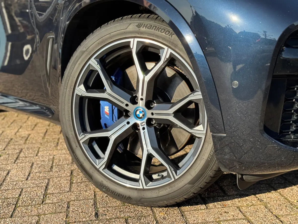 XDrive45e High Executive 2022 AUT PANO FULL NAP!