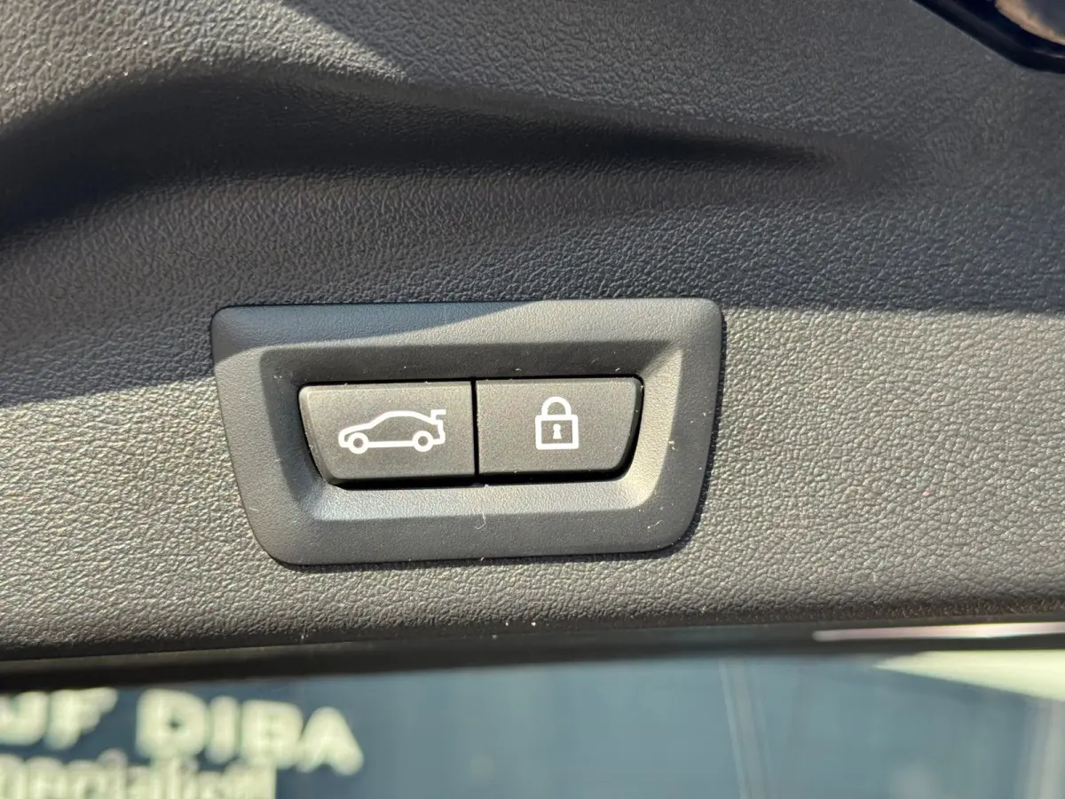 XDrive45e High Executive 2022 AUT PANO FULL NAP!