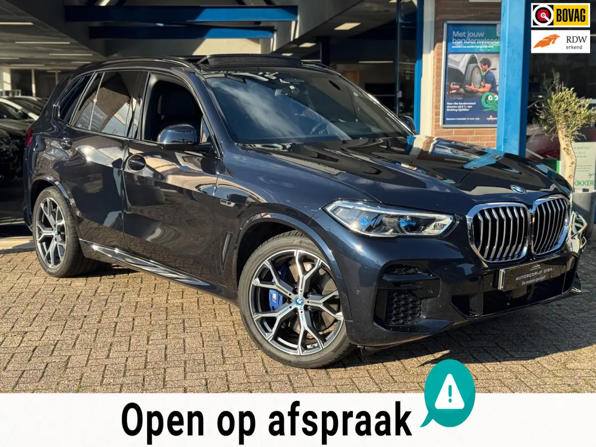 XDrive45e High Executive 2022 AUT PANO FULL NAP!